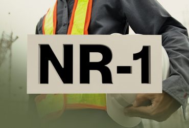 Governo quer adiar NR-1 sobre saúde mental no trabalho para 2026